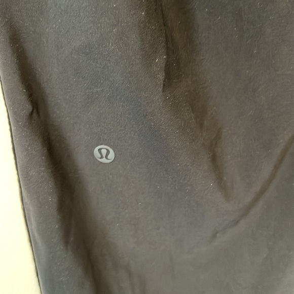 Lululemon On The Fly Pant Woven Black size 12 - Picture 8 of 11